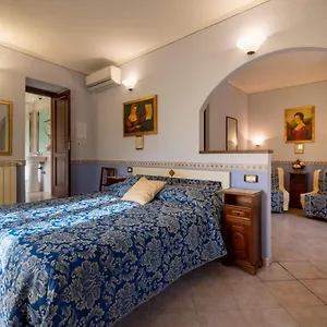 https://locanda-il-tufo-rosa.it-tuscanyhotel.com